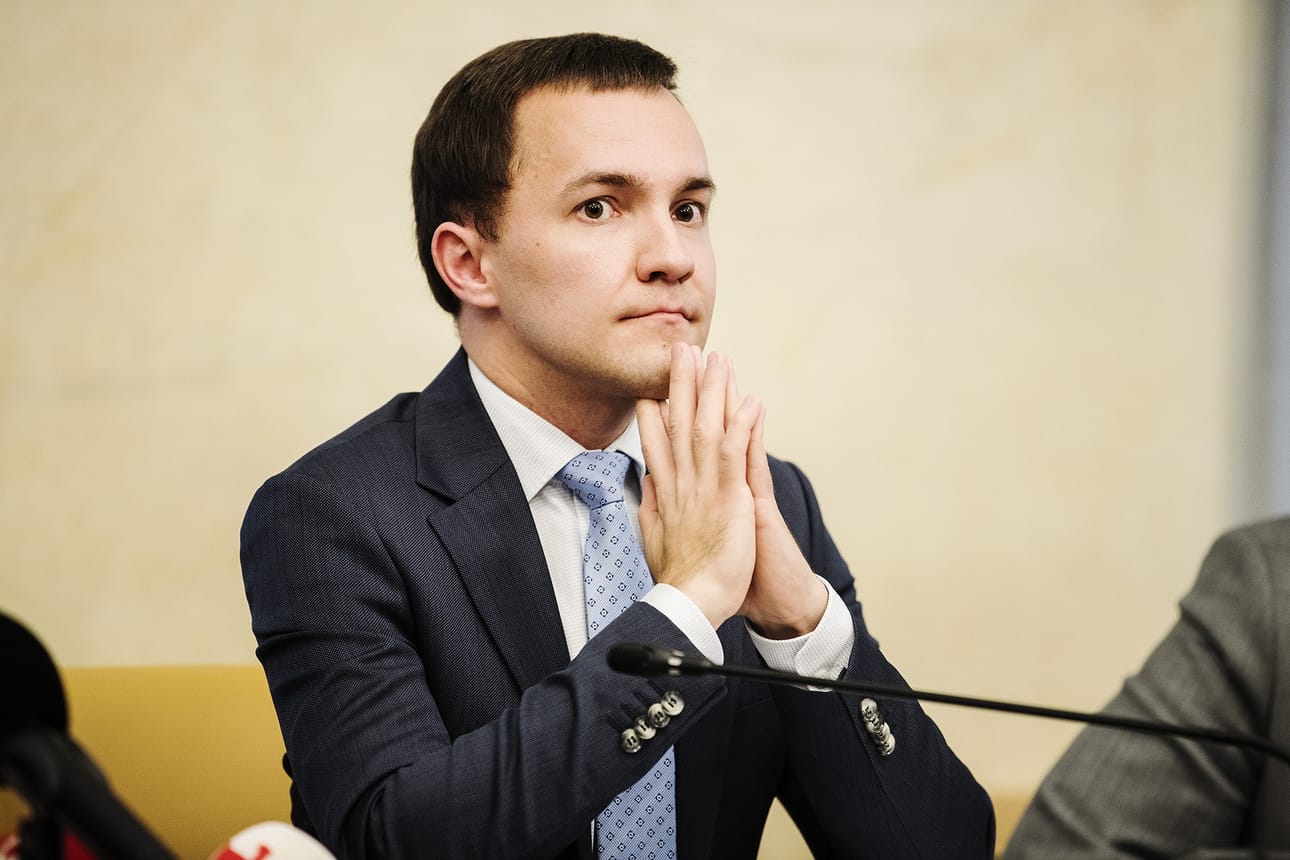 Elinkeinoministeri Wille Rydmanin luottamusta käsiteltiin perjantaina eduskunnassa välikysymyskeskustelussa. Kuva: Silja Viitala / arkisto