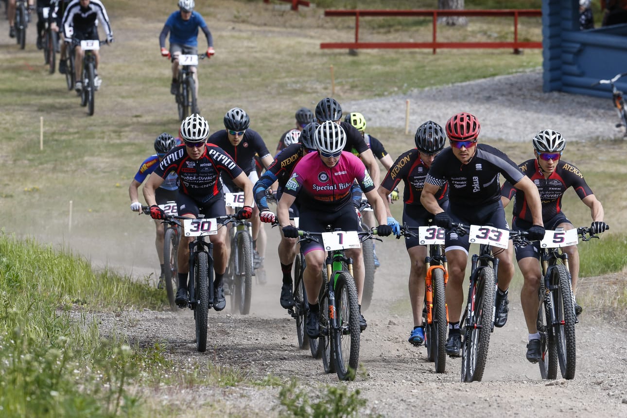 Maastopyöräkisa Raahen hiihtomajalla. Raahe Cycling Club Raahe XC 2018 maastopyöräkilpailu, Sanerall MTB-cup