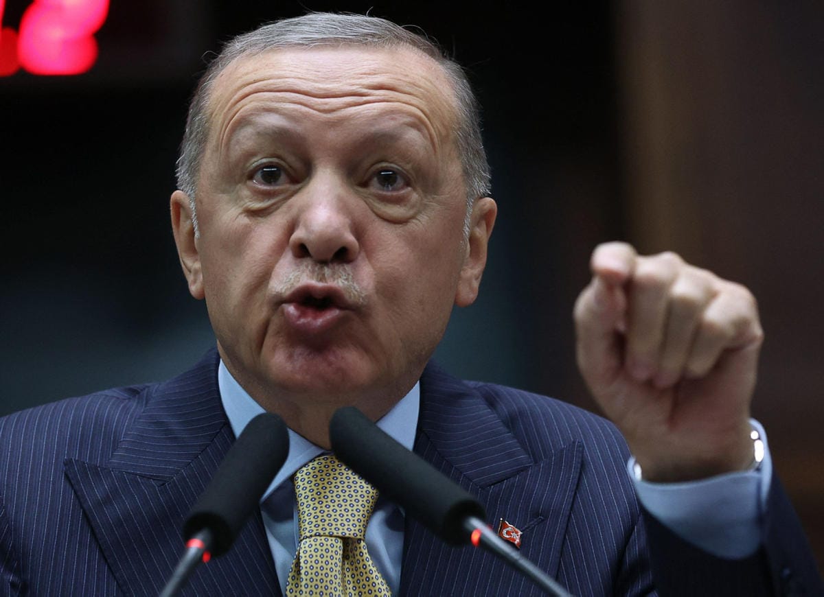 Expressenin mukaan Turkin presidentti Recep Tayyip Erdogan haluaa Ruotsin puolustusministerille potkuja, koska tämä on pitänyt kymmenen vuotta sitten puheen tapahtumassa, jossa juhlistettiin Kurdistanin työväenpuoluetta PKK:ta. LEHTIKUVA/AFP