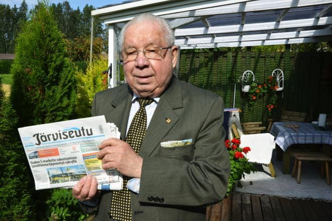 Kullervo Rautio toimi Järviseutu-lehden päätoimittajana 26 vuotta. KUVA: SARI HEINILÄ
