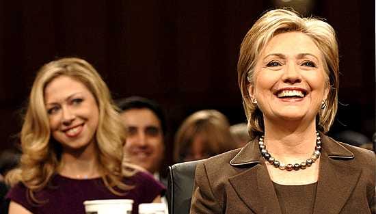 Hillary Clinton aloitti työnsä ulkoministerinä.