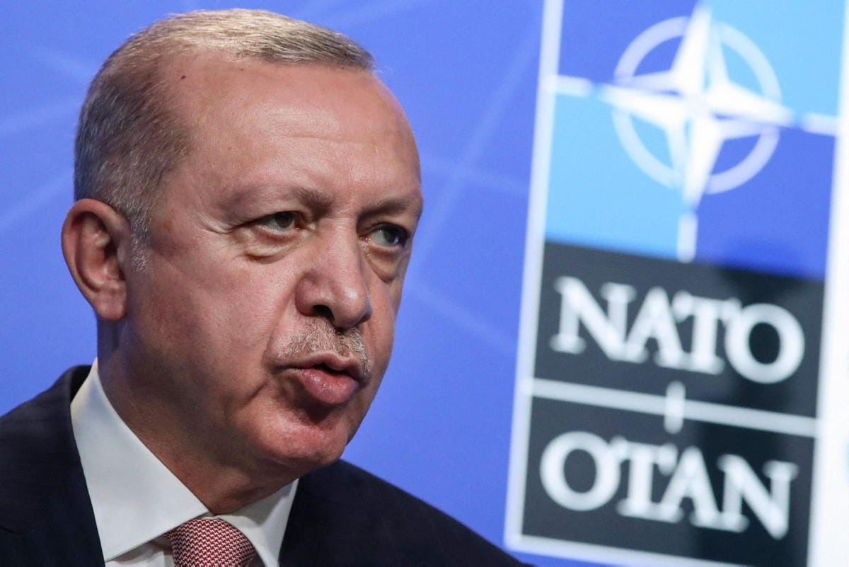 Presidentti Recep Tayyip Erdogan yllätti Suomen ja Ruotsin valtiojohdon. Hän vastustaa maiden Nato-jäsenyyttä.