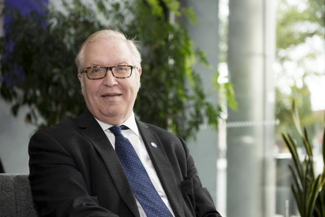 Akavan puheenjohtaja Sture Fjäder ilmoitti, että Akava hyväksyy Sipilän esityksen irtisanomislaista, mikäli lakia jatkovalmistellaan yhdessä. KUVA: MINNA JALOVAARA