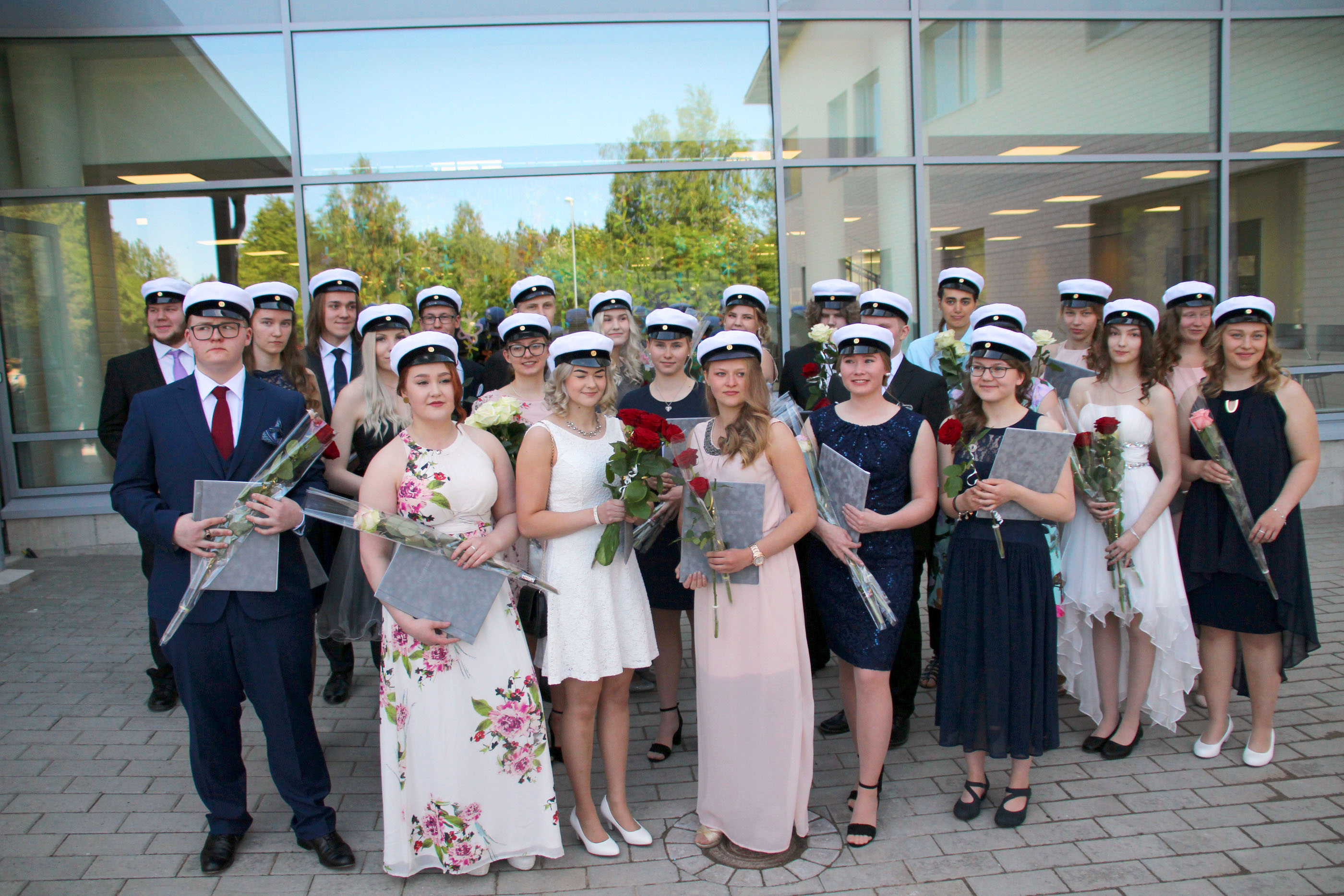 Siikajoen lukion ylioppilaat vuosimallia 2018.