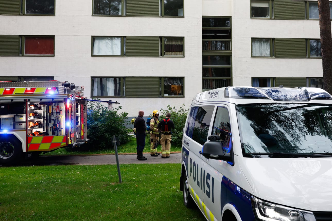 Paikalle saapui myös poliisi.