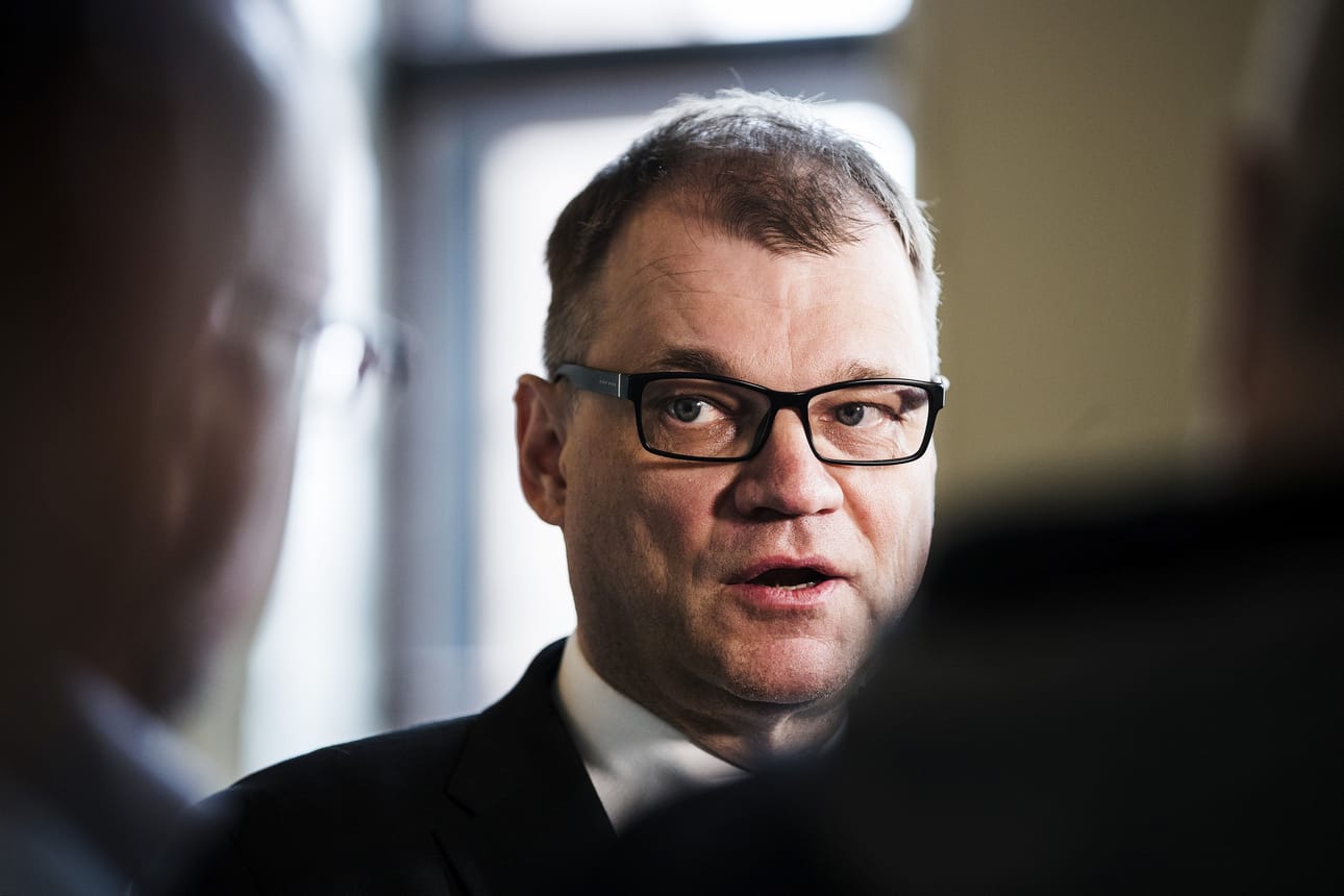 Pääministeri Juha Sipilä (kesk.) julkaisi perjantaina illalla lausunnon Oulun uusiin seksuaalirikosepäilyihin liittyen.