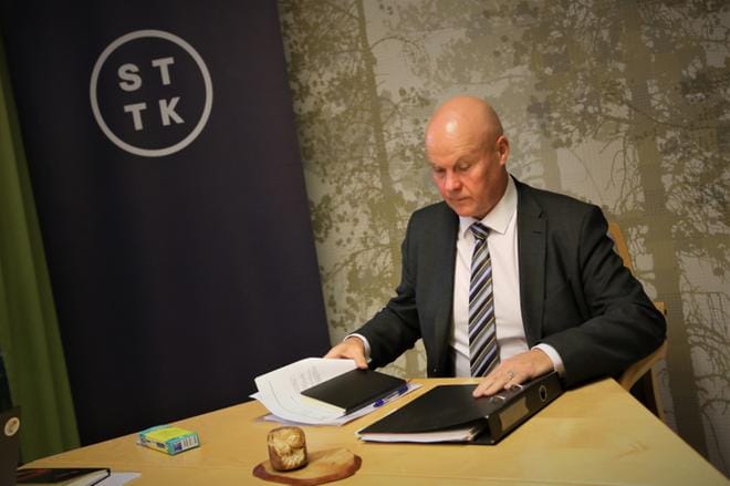 STTK:n puheenjohtaja Antti Palola uskoi ennen kokousta, että Sipilän hallituksen esityksen ensimmäinen kohta puhututtaa keskusjärjestöä eniten iltapäivän kokouksessa. KUVA: Markku Uhari