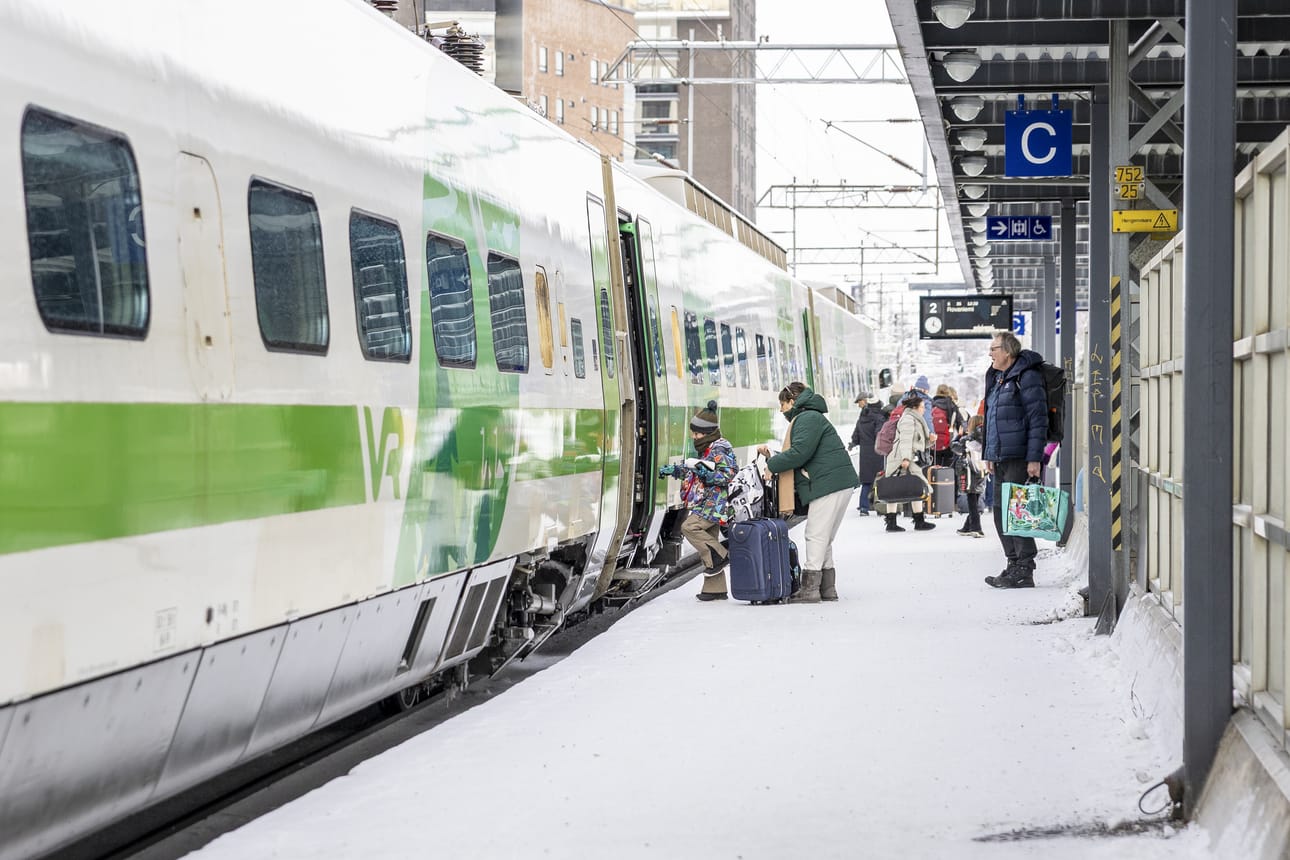 Kempeleen, Limingan ja Oulun päättäjät saivat tietää helmikuussa, että heidän on päätettävä huhtikuun loppuun mennessä, lähteäkö rahoittamaan lähijunaliikennettä 2030-luvulle.