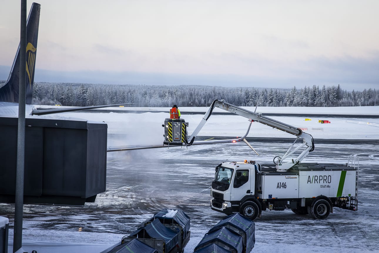 Jäänpoistoa ei yleensä kovilla pakkasilla tarvitse tehdä, sillä ilma on silloin usein kuivaa.