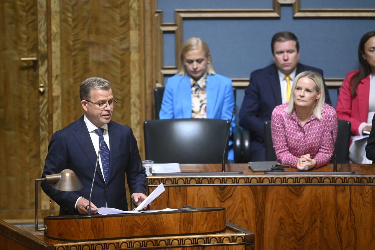 Pääministeri Petteri Orpo esitteli valtioneuvoston tiedonantoa Garden Helsinki -hankkeen tukipäätöksestä eduskunnan täysistunnossa tiistaina.