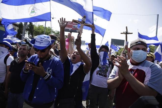 Nicaraguan mielenosoituksissa on loukkaantunut yli 2 000, kansalaisjärjestöt sanovat. KUVA: Rodrigo Sura