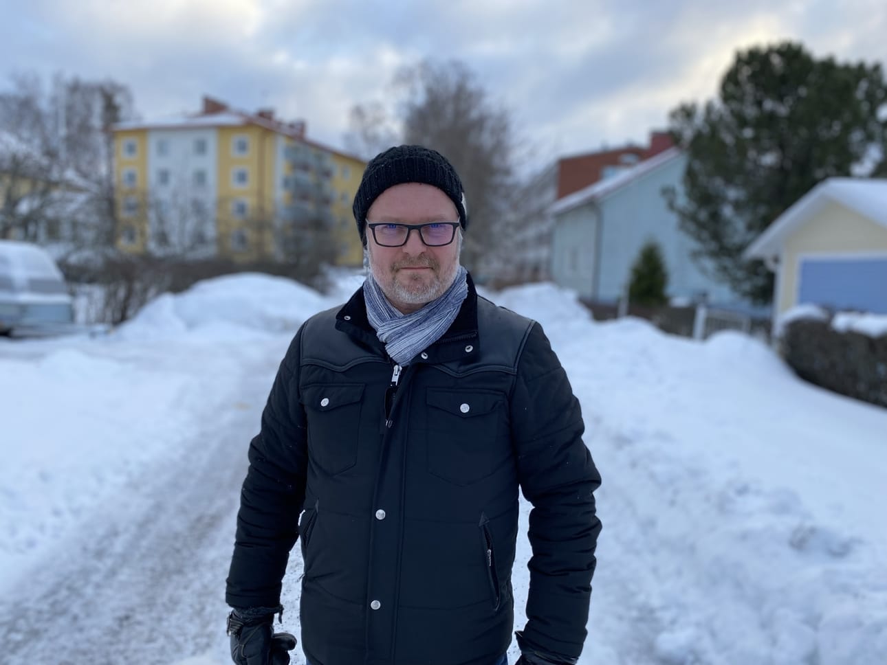 Marko Hautala on julkaissut novellikokoelman. Useassa novellissa liikutaan Vaasan seudulla.