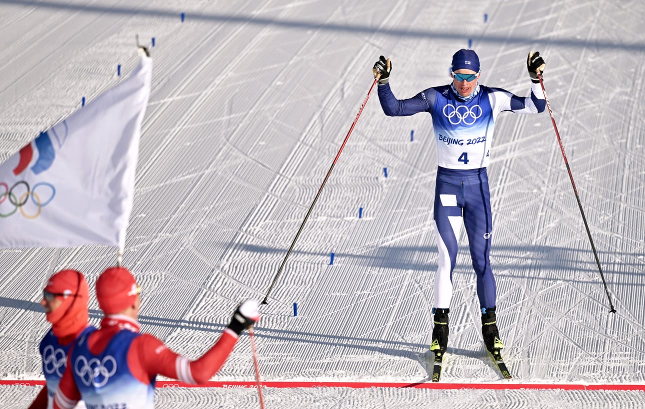 Iivo Niskanen voitti yhdistelmäkilpailun olympiapronssia sunnuntaina.