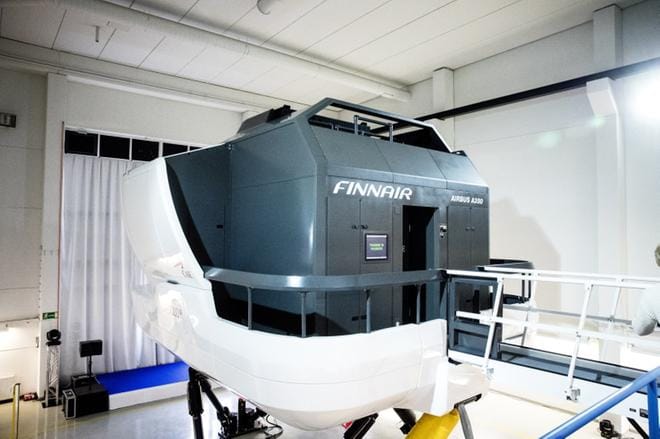 Finnairin uusi A350-simulaattori otetaan käyttöön huomenna lauantaina. Kuva: Joel Maisalmi