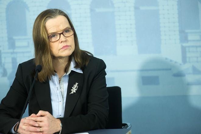 Kuvassa kansliapäällikkö Päivi Nerg sisäministeriö. Pariisin Terrori-iskut. Pommi-iskut. Terrori. Terroristit. SUPO. Suojelupoliisi. Helsinki 14. Marraskuu 2015. COM.PIC / MAURI RATILAINEN