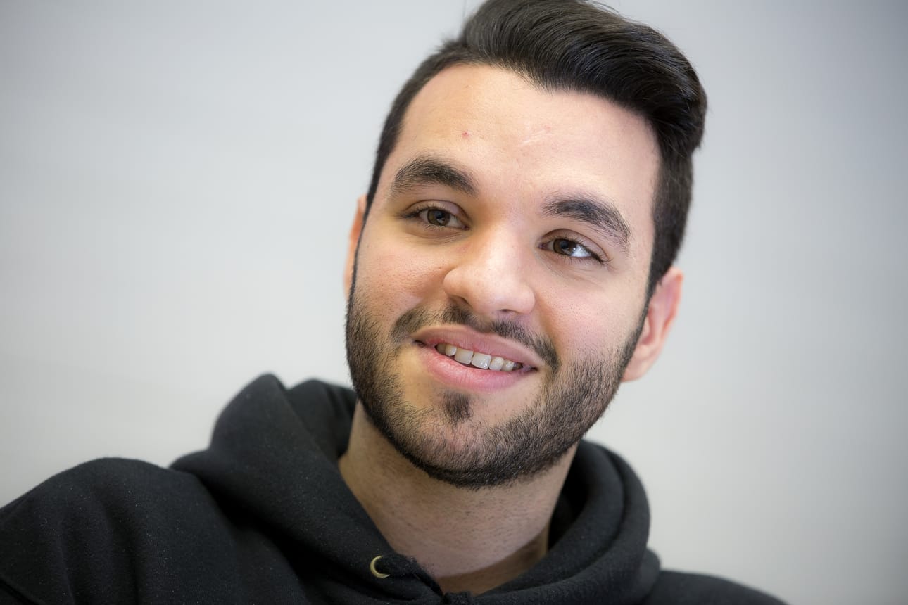 – Jos olen vähän kohdannutkin asennevammaa, on sekin vähä yleensä haihtunut, kun on alettu jutella, Ahmed sanoo.
