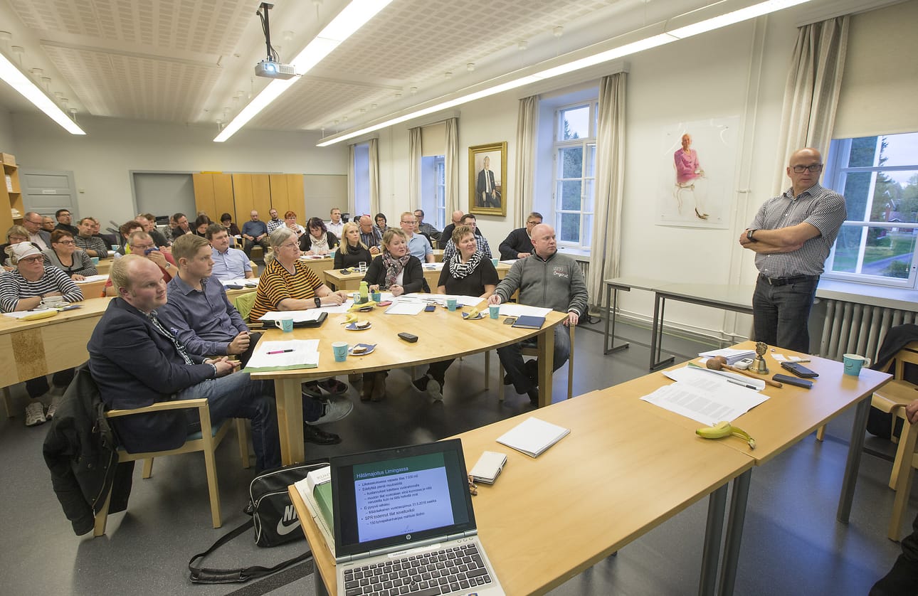 Limingan kunnanvaltuuston kokouksessa hätämajoitusyksikön perustaminen ei herättänyt suuria tunteita. Asiasta pyydettiin vain kaksi puheenvuoroa.