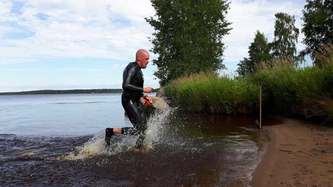 Tero Leinonen on suorittanut uintiosuutensa.