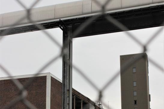 Turbiinisalin pinta-ala on 5000 neliötä ja sen korkeus on noin 30 metriä, joten tiloihin mahtuisi esimerkiksi teollista toimintaa. KUVA: LOTTA KALLIO