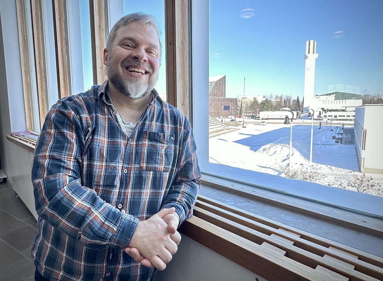 – Koiraveljesten tarina on myös hyvä muistutus siitä, että me kaikki tarvitsemme laumaa, Tero Heinämäki sanoo.