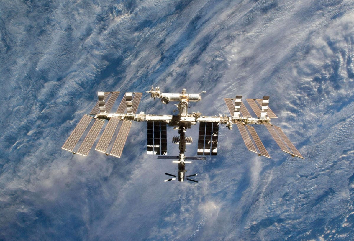 Kansainvälisen ISS-avaruusasema Nasan arkistokuvassa vuodelta 2011. Lehtikuva/AFP/Nasa