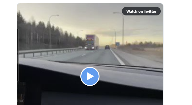 Ajoiko rekka Oulun moottoritietä väärään suuntaan? Poliisi tutkii mystistä tapausta, josta levisi tämä hurja videonpätkä