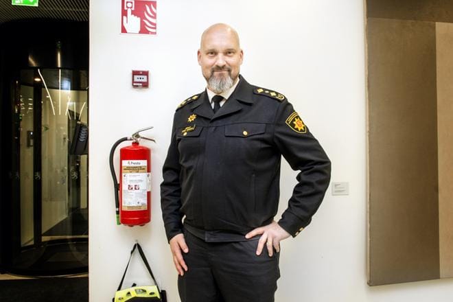 Kimmo Kohvakka aloittaa uutena pelastusylijohtajana marraskuun alussa. – Pelastustoimi on järjestelmänä paremmassa kunnossa kuin se on koskaan ollut, hän sanoo. KUVA: Kimmo Penttinen