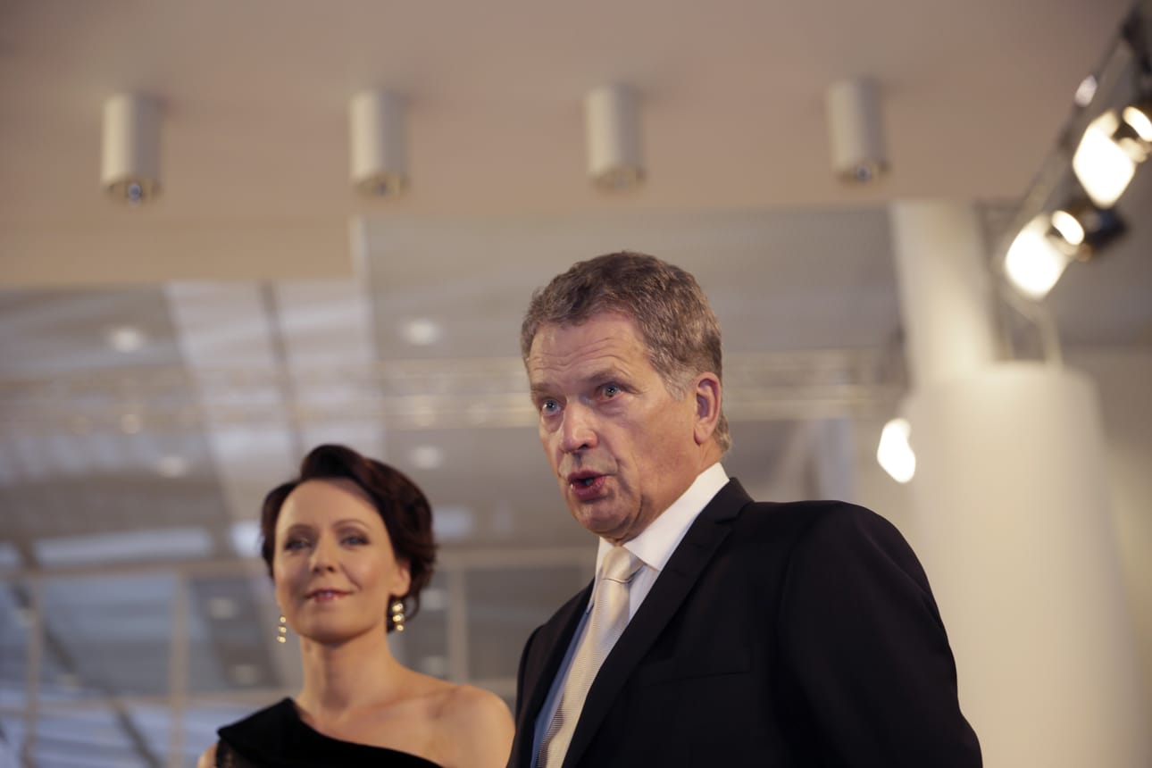 Presidentti Sauli Niinistö kiitteli kansalaisia itsenäisyyspäivän juhlista saamastaan palautteesta Facebook-sivuillaan.