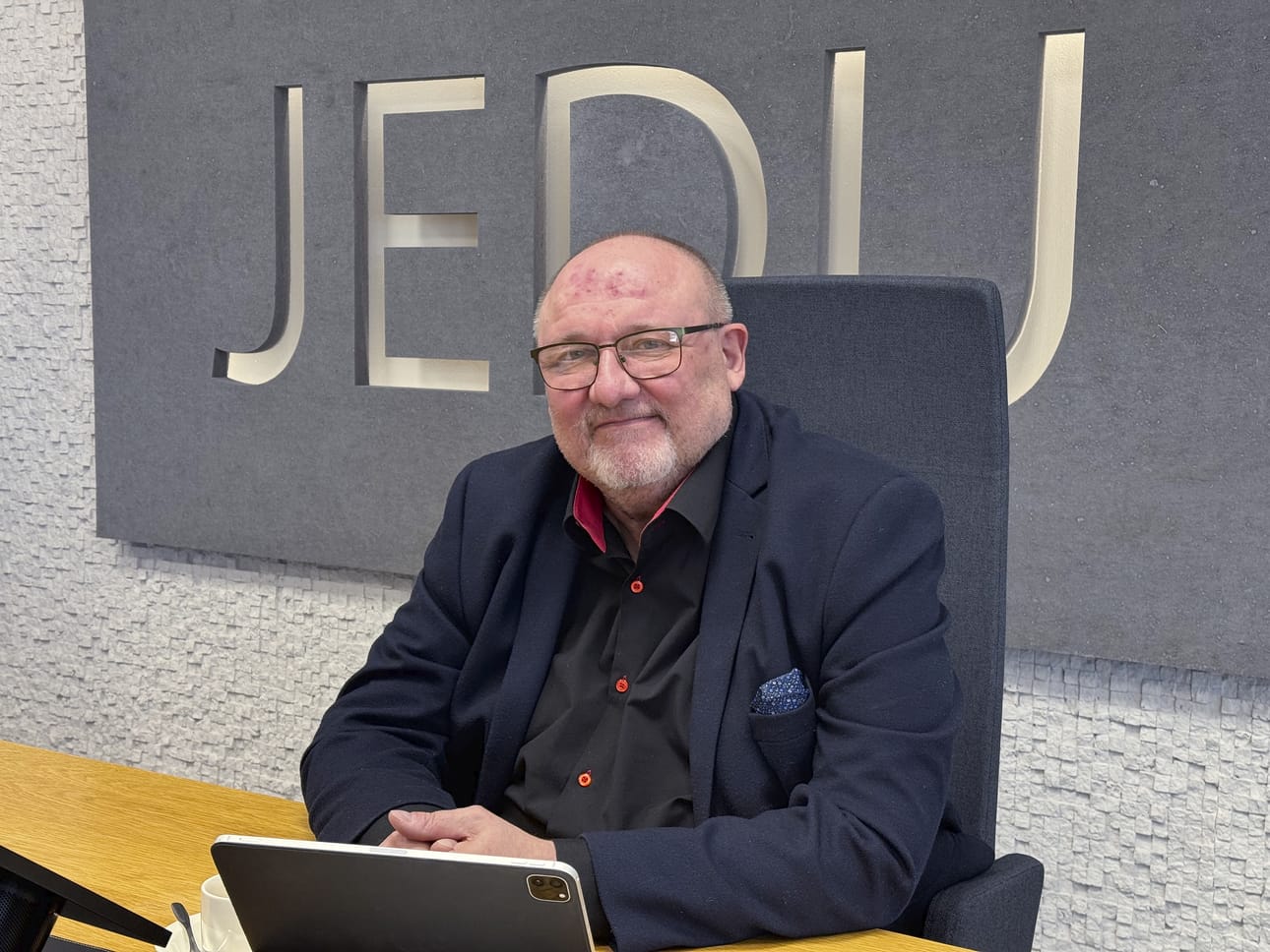 – Jokilaaksojen koulutuskuntayhtymän näkemyksen mukaan tarkastuksen kohteena olevien opiskelijoiden koulutus on järjestetty ammatillisesta koulutuksesta annetun lain mukaisesti. Samoin valtionosuusrahoitus on käytetty sille säädetyn käyttötarkoituksen mukaisesti, kertoo Jedun johtaja Matti Väänänen.