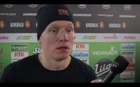 Pirnes: "Mentiin pirtin poikki villasukat jalassa"
