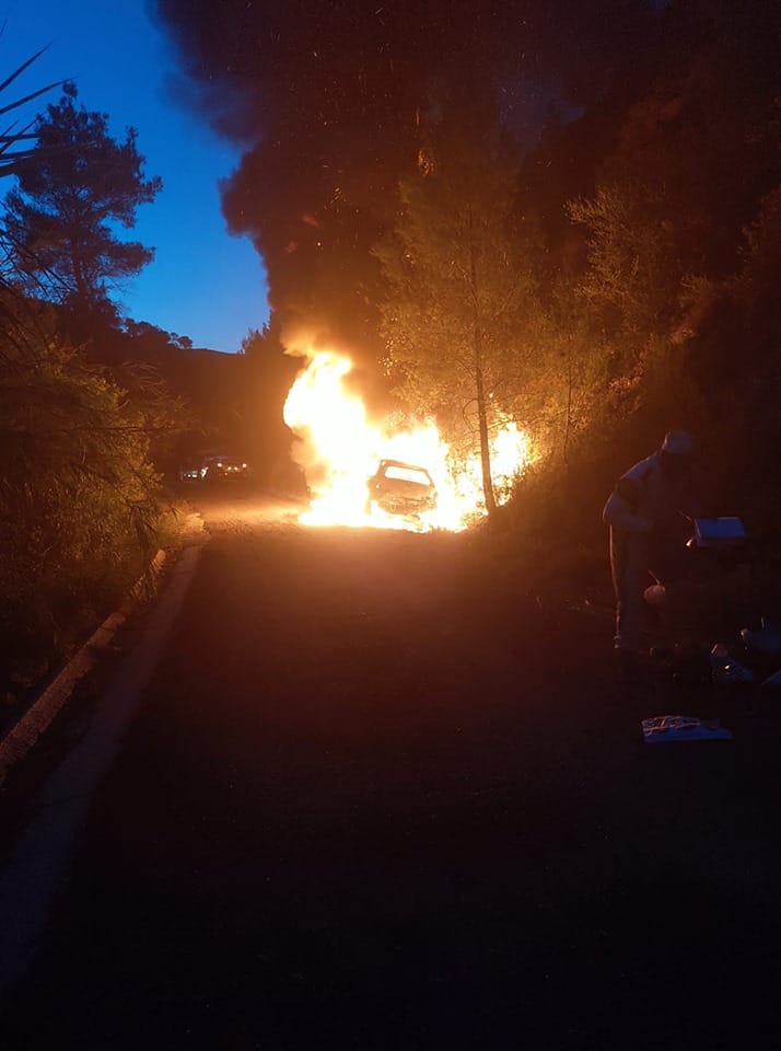 Mika Karppasen Katalonia-ralliin osallistuminen päättyi täystuhoon, kun auto paloi.