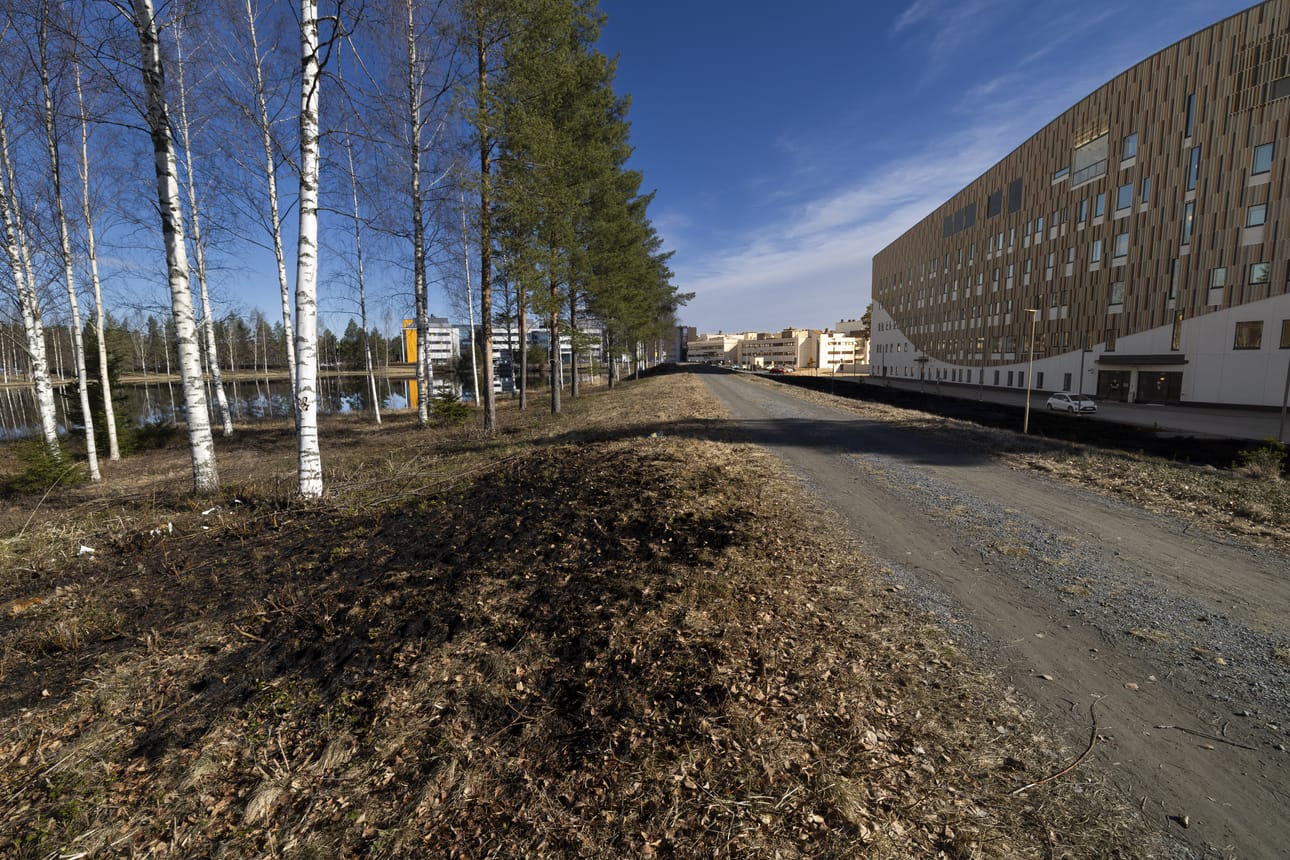 Pelastuslaitos sai hälytyksen palosta hieman ennen yhtätoista tiistai-iltana.