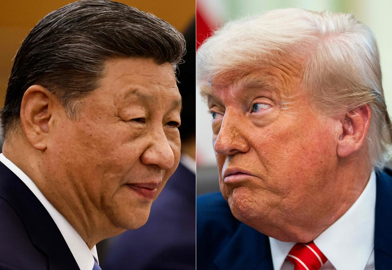 Yhdysvaltain presidentti Donald Trump (oik.) ja Kiinan presidentti Xi Jinping juttelivat torstaina puhelimessa. LEHTIKUVA/AFP