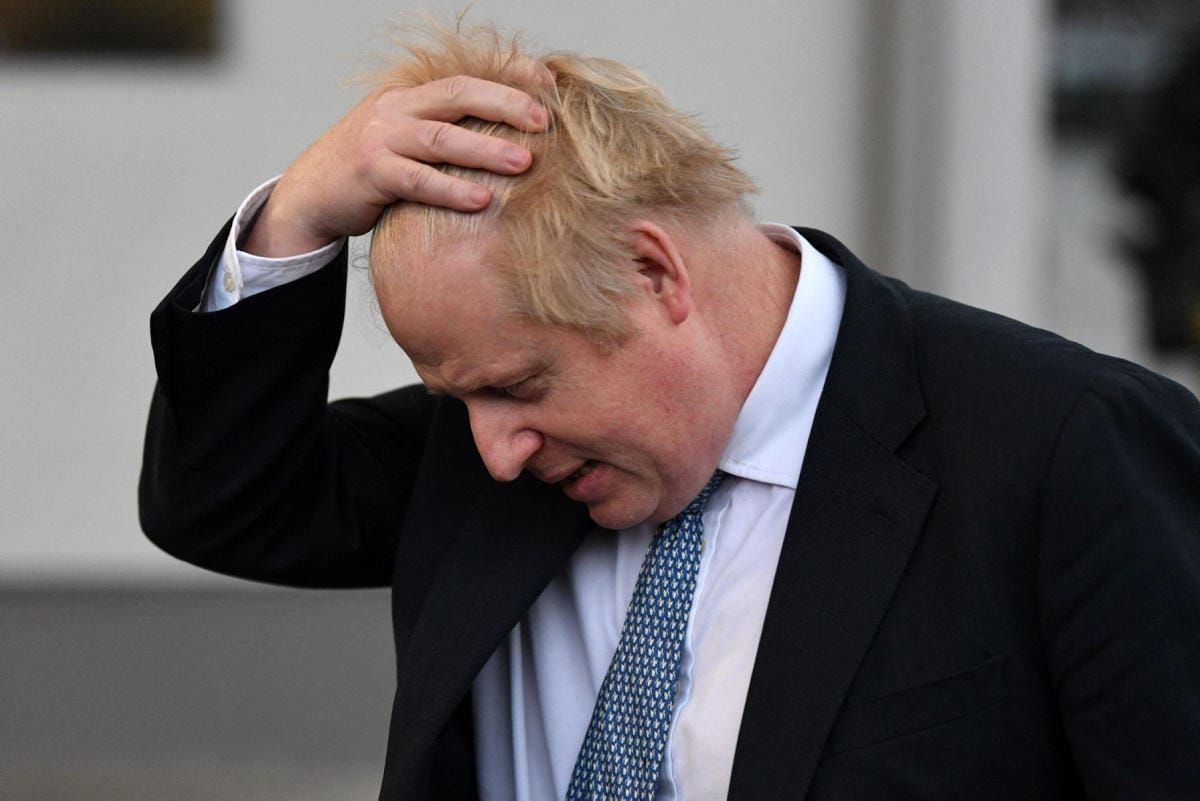 Boris Johnson on myöntänyt olleensa paikalla ainakin yhdessä koronasulkujen aikaan järjestetyssä juhlassa. LEHTIKUVA / AFP