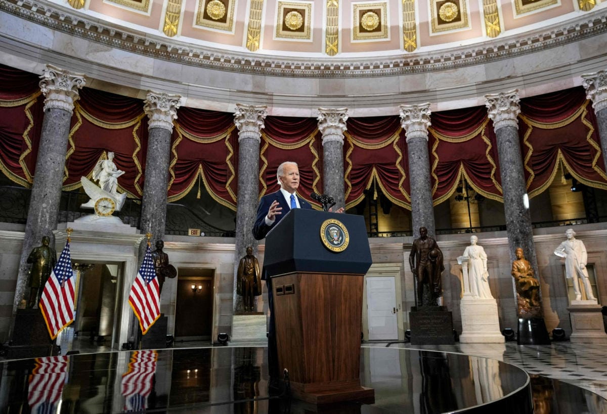 Hyökkäystä kongressirakennusta vastaan Biden luonnehti aseelliseksi kapinaksi. Lehtkuva/AFP