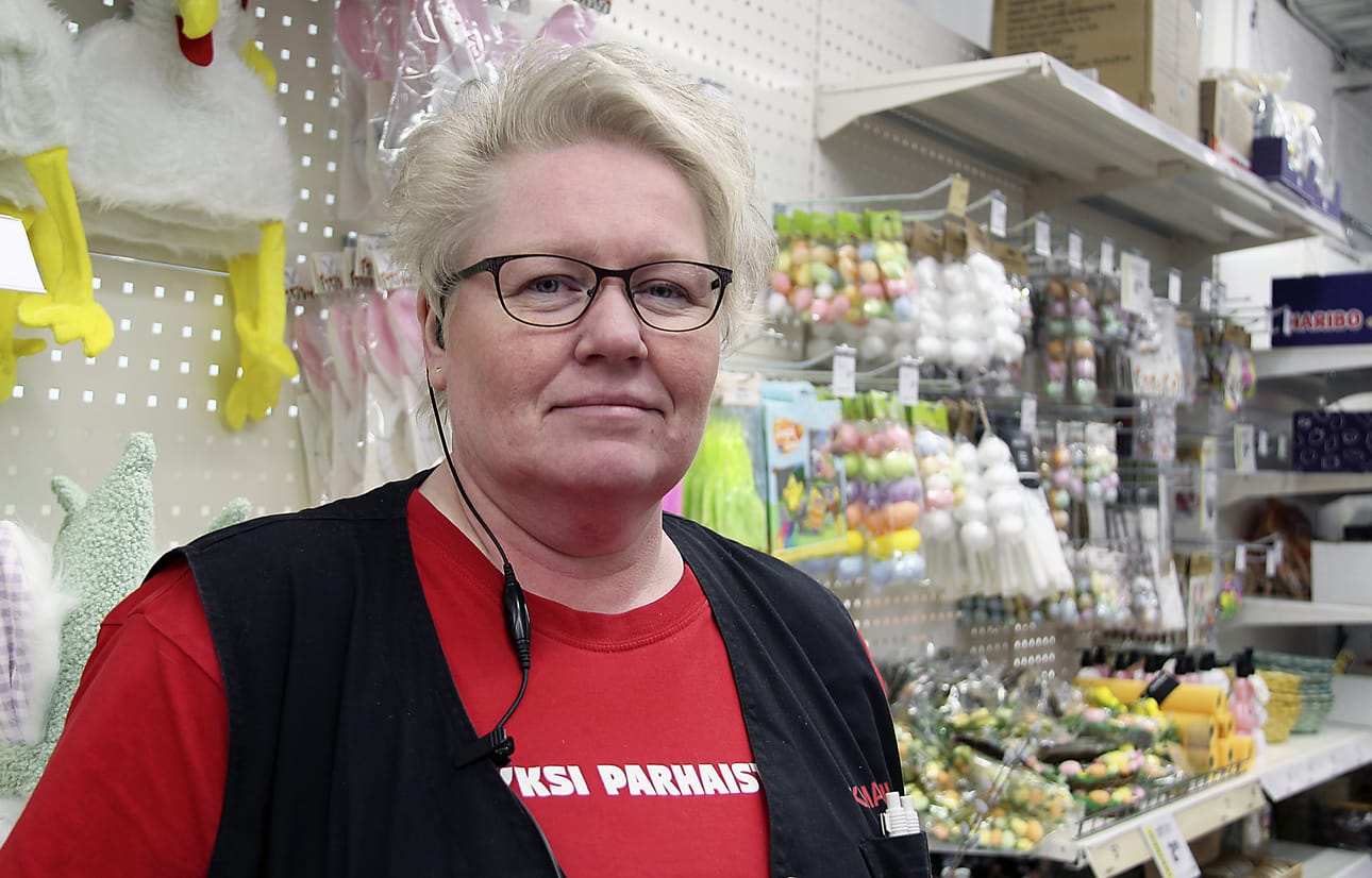 Virve Hämäläinen on johtanut viime kesästä lähtien LC Oulaista. Leijonatoiminnassa hänen mielestään on parasta se, että saa auttaa toisia. Se tuo hyvän mielen sekä itselle että autettaville kohteille.