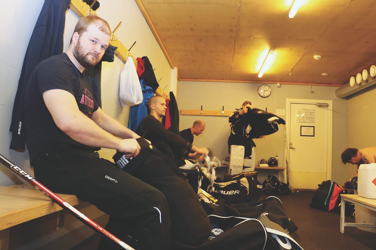 Joukkueenjohtaja Toni Paakkonen sanoo, että tarulaiset odottavat hyvää kautta Kiekko-Haukkojen harrasteliigassa.