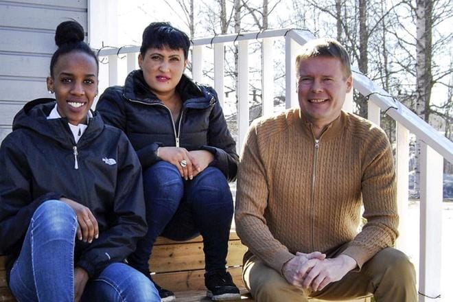 Leila Sikawa, Amina Seif ja Tapani Tyynelä perustivat Kiharusin. KUVAT: TAPANI TYYNELÄN ARKISTOT