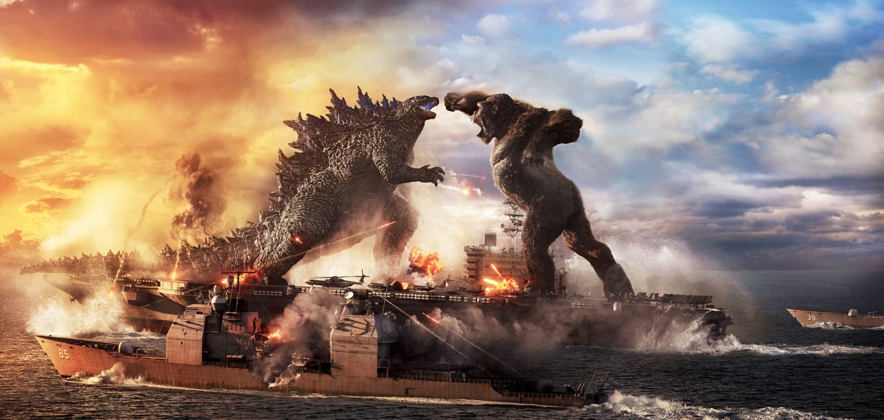 Kun Godzilla ja King Kong alkavat riehua, tanner tömisee ja infrastruktuuri muuttuu atomeiksi.