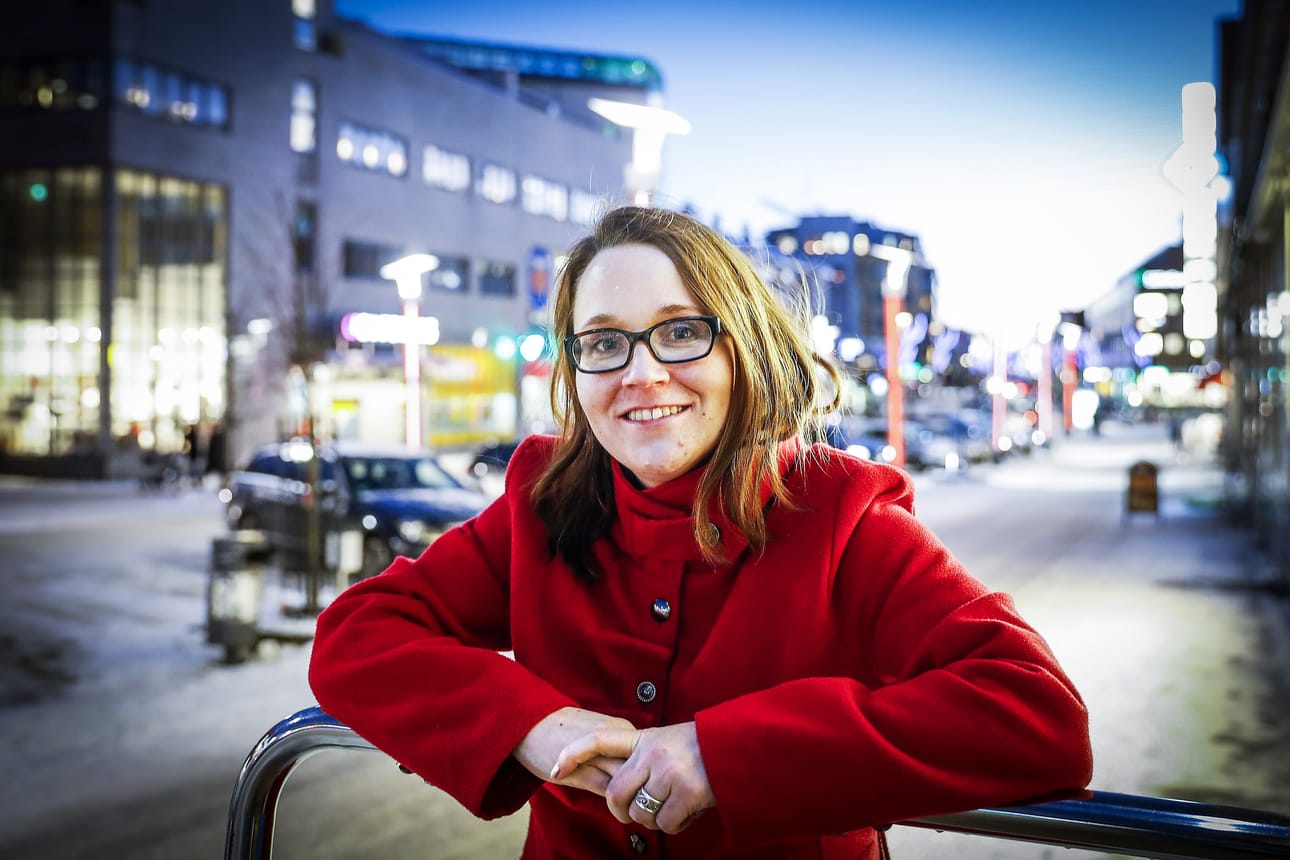 Heidi Alarieston yritys on erikoistunut teini-ikäisten nuorten työllistämiseen.