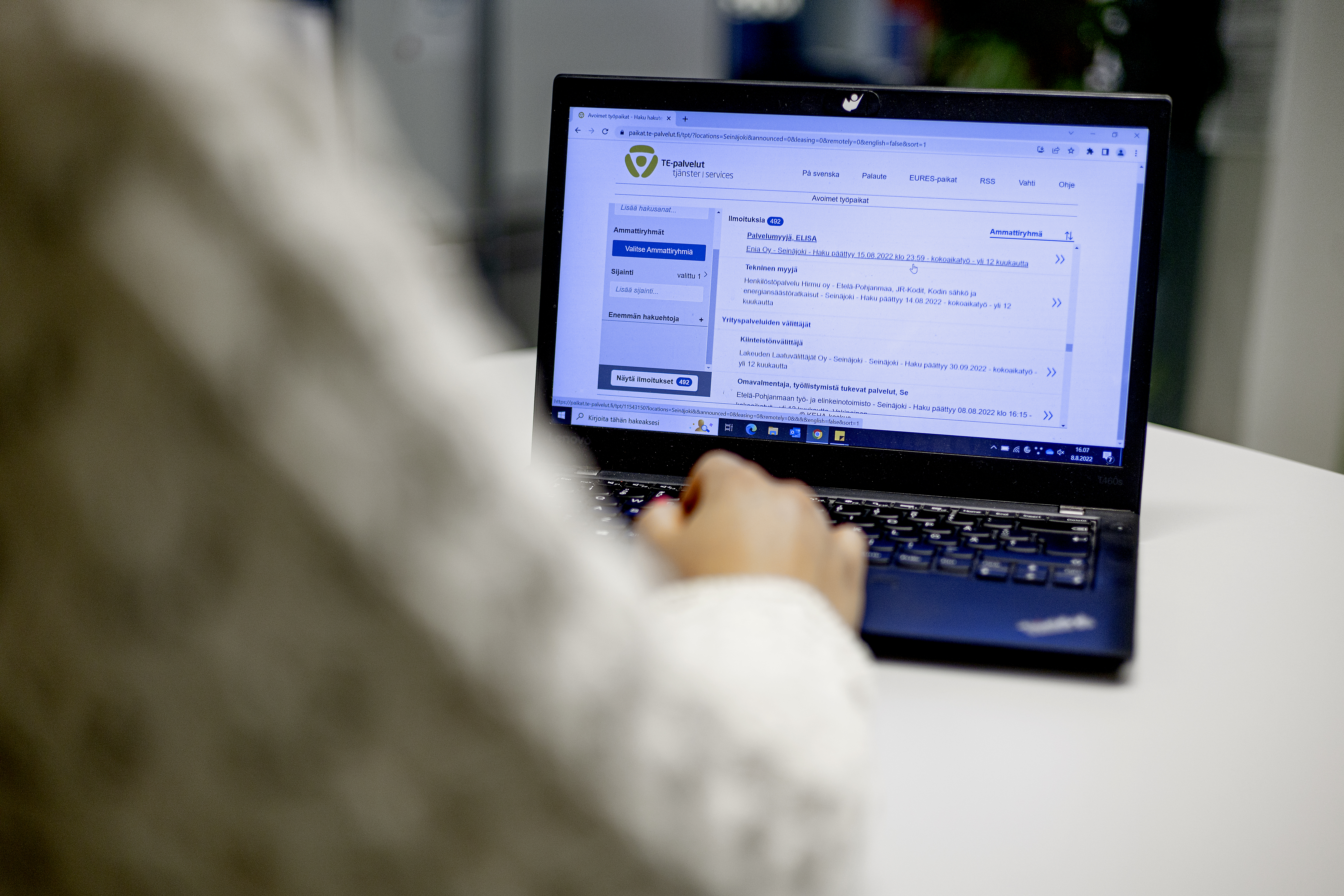 Työnhaun pitäisi olla väylä työelämään, ei uuvuttava koe