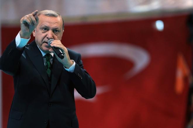 Presidentti Recep Tayyip Erdogan johtaa Turkkia rautaisin ottein. Mihin hän loppujen lopuksi pyrkii? Mikä on nykyisen Turkin politiikan suuri päämäärä? KUVA: TURKISH PRESIDENTAL PRESS OFFICE