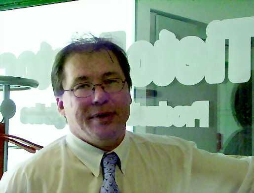 Lisää töitä. Raahen toimipisteeseen on tänä vuonna palkattu kymmenkunta uutta työntekijää, kertoo asiakaspalvelujohtaja Lauri Peurasaari.