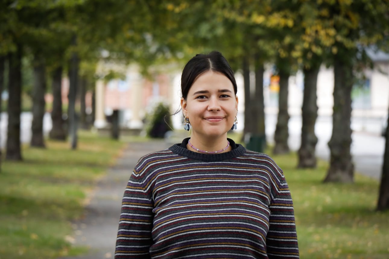 Sara Güven on menossa ensi kesänä PMMP:n keikalle kaksi kertaa. Hän oli ostanut lipun stadionkeikalle, ennen kuin sai tietää, että yhtye esiintyy myös Provinssissa.