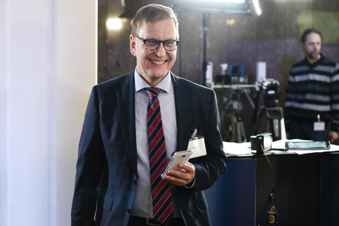 Atte Jääskeläinen erosi päätoimittajan tehtävästä maanantaina, koska hänellä ei Ylen tiedotteen mukaan enää ollut edellytyksiä tehtävän menestykselliseen hoitamiseen. KUVA: Jarno Kuusinen / AOP