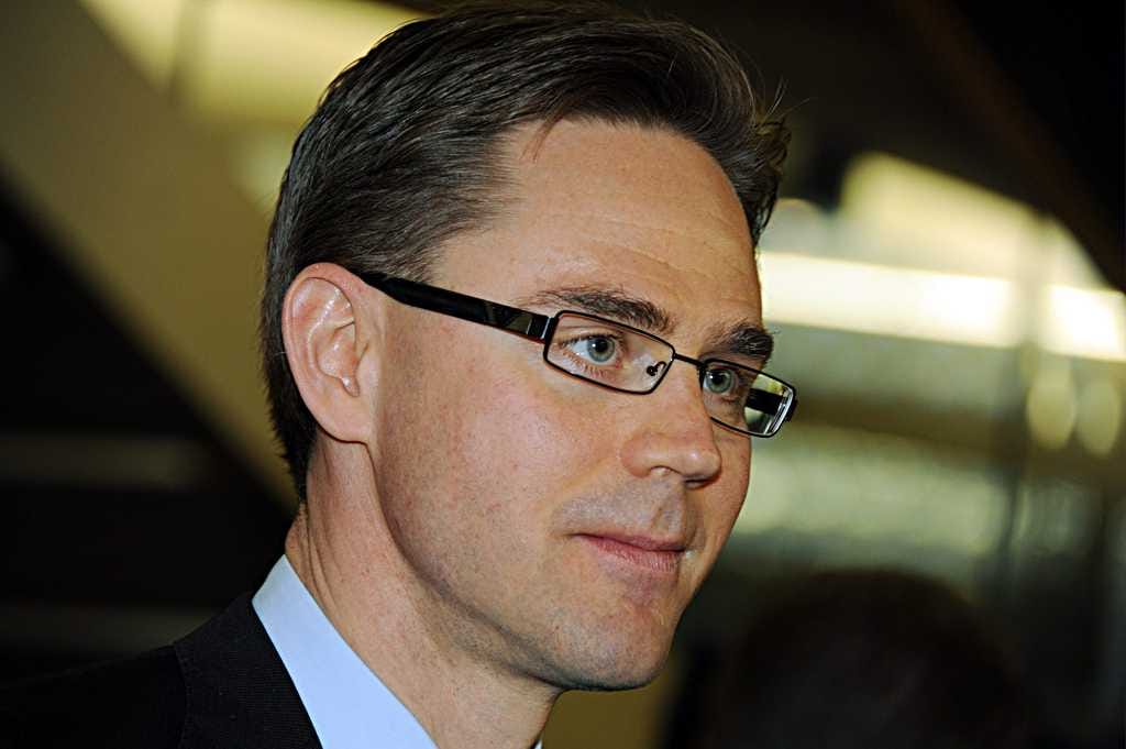 Työeläkeyhtiö Ilmarisen varatoimitusjohtajan Jaakko Kianderin mielestä valtiovarainministeri Jyrki Kataisella kaksi vaihtoehtoa Portugalin tukipaketin ratkaisemiseen.