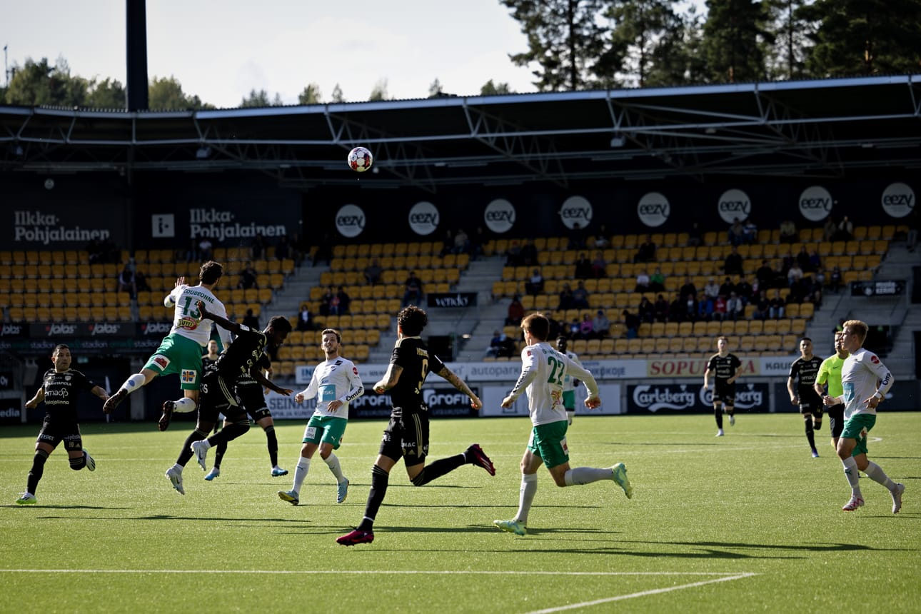 SJK joutui lauantainakin hallinnastaan huolimatta suuriin ongelmiin ottelun alussa, mutta toisella jaksolla kotijoukkueen peli alkoi kulkea.