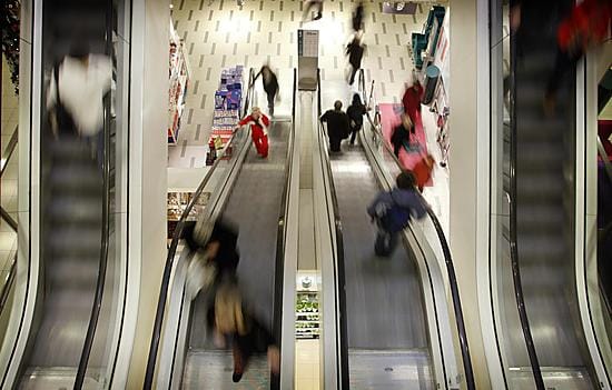 Yleinen epävarmuus ja erilaiset uhat ovat vaikuttaneet työn mielekkyyteen negatiivisesti.