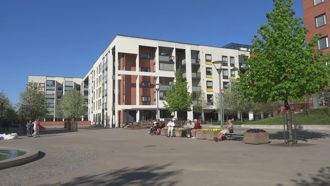 Tanssin harrastajat olivat vauhdissa Veturiaukiolla Oulussa