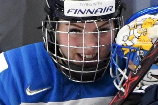 Ronja Savolainen teki kaksi maalia välierässä. KUVAT: JUSSI NUKARI / LEHTIKUVA